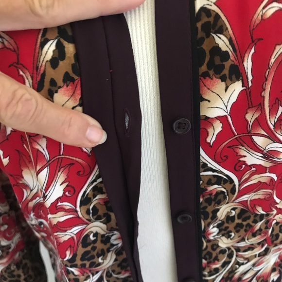 Silky Gorgeous Blouse. - Picture 3 of 6